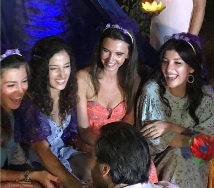 Erkan Kolçak Köstendil ve Cansu Tosun evlendi