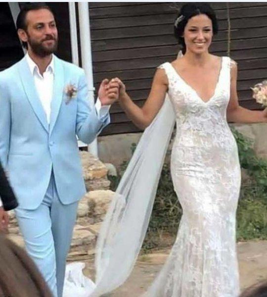 Erkan Kolçak Köstendil ve Cansu Tosun evlendi