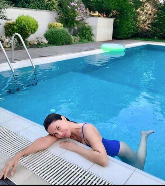 Eski manken Demet Şener yürek hoplattı