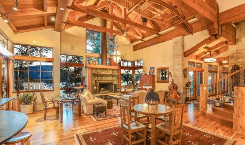 Ünlü talk show sunucusu Oprah Winfrey'in muhteşem evi  