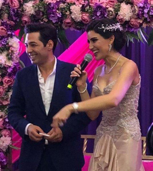 İdil Fırat'ın kına gecesi