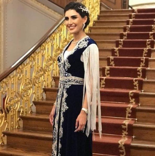 İdil Fırat'ın kına gecesi