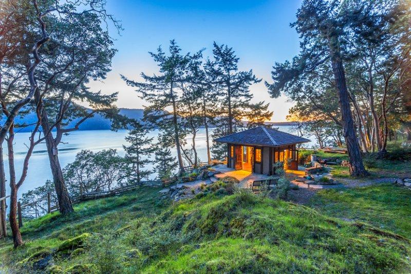 Ünlü talk show sunucusu Oprah Winfrey'in muhteşem evi  