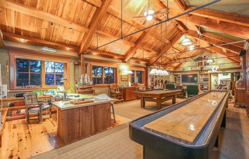 Ünlü talk show sunucusu Oprah Winfrey'in muhteşem evi  