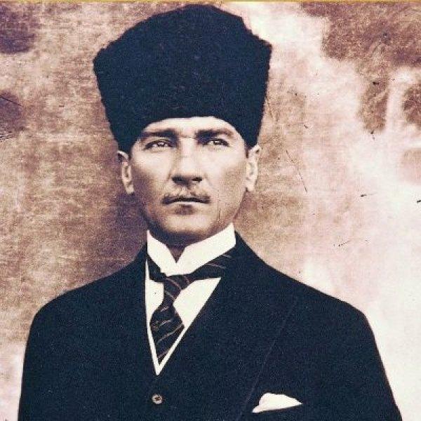 Atatürk’ün tarihe kazınan 20 sözü