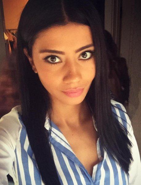 Eski model Ayşenur Özkan unutulma hakkı istedi