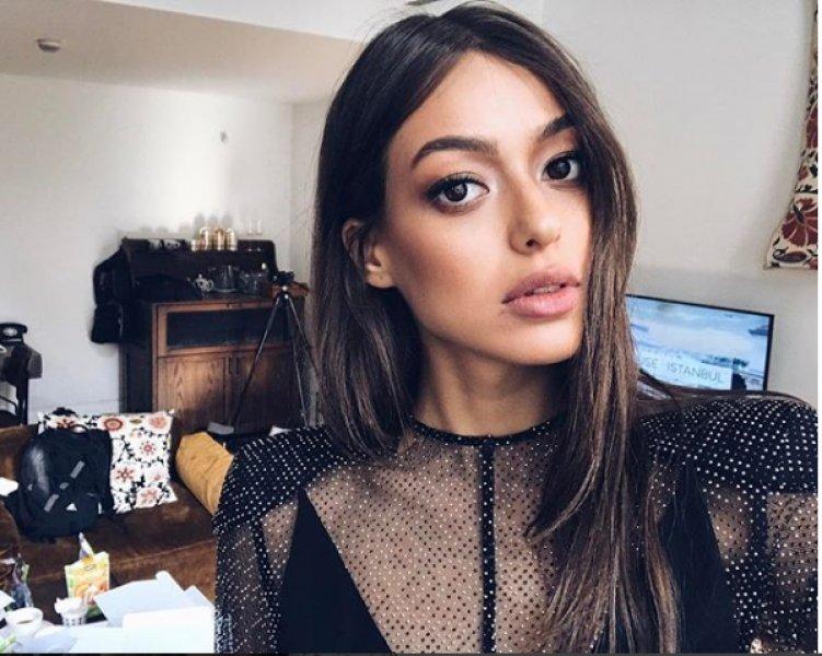 Victoria's Secret seçmelerine katılan ilk Türk Dilan Çiçek Deniz oldu