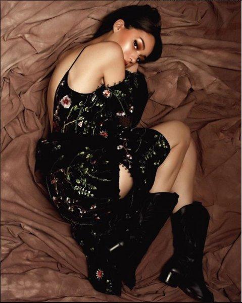 Victoria's Secret seçmelerine katılan ilk Türk Dilan Çiçek Deniz oldu