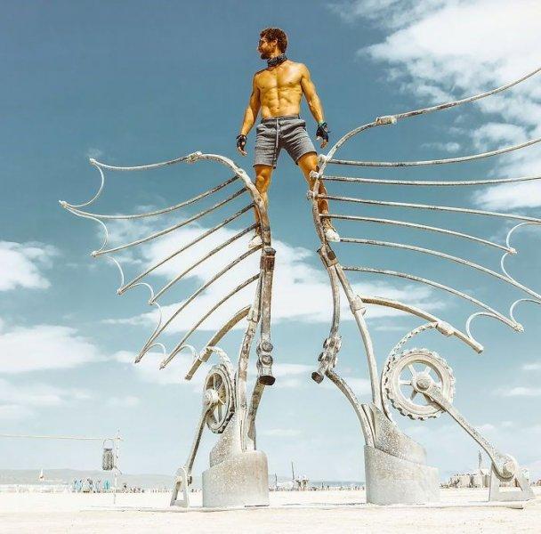 Burning Man festivalinden renkli görüntüler