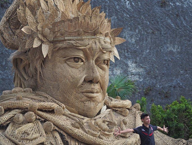 Bali Adası'nda Bambu heykeli