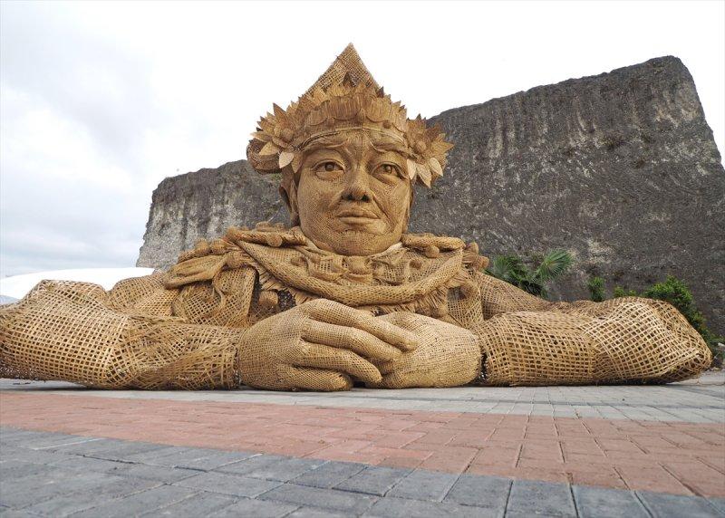Bali Adası'nda Bambu heykeli