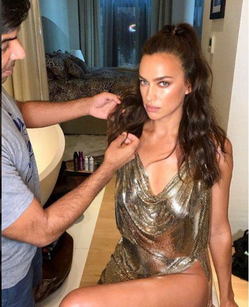 New York'taki ödül gecesine Irina Shayk damga vurdu 