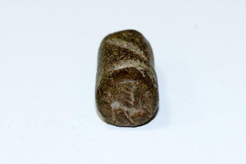 Elazığ'da 2 bin 700 yıllık taş mühür bulundu