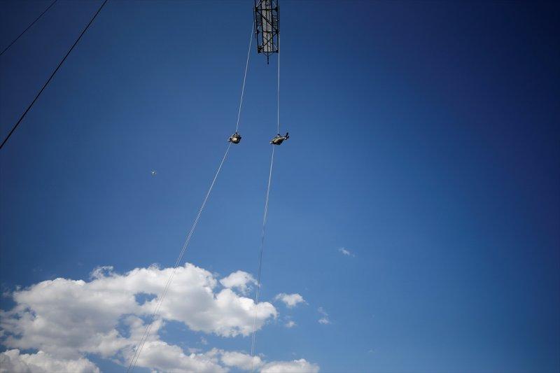 Eğirdir'de komandoların zorlu eğitimi