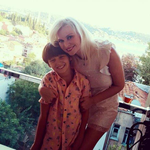 Seçkin Piriler eski eşi Kaan Tangöze ile bir araya geldi 