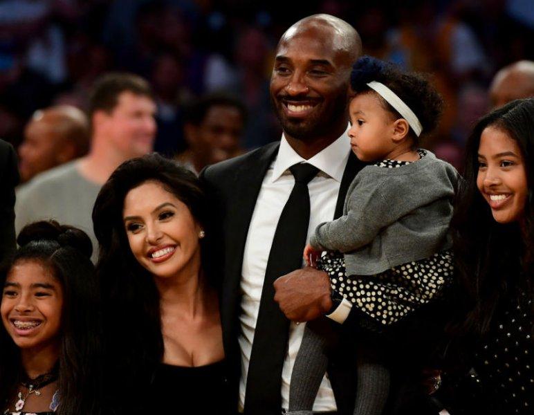 Amerikalı basketbolcu Kobe Bryant evini satıyor