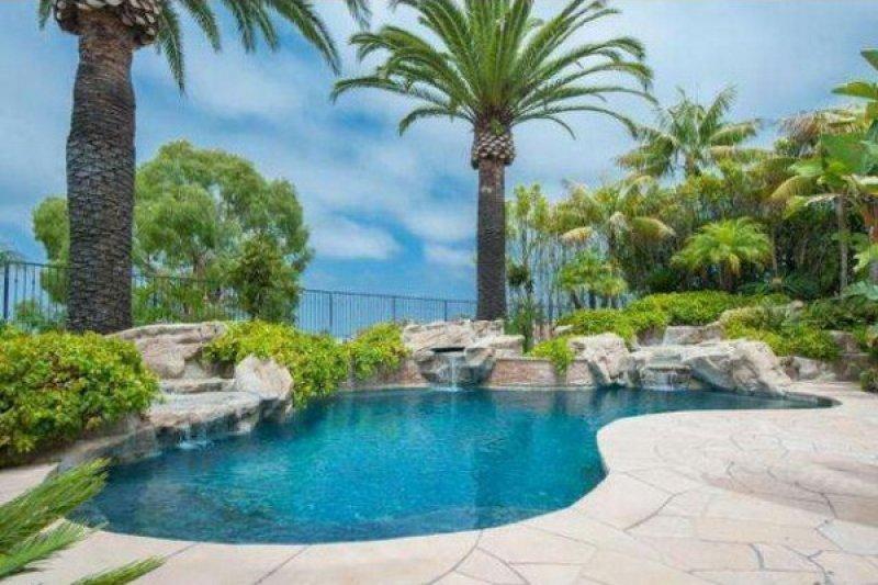 Amerikalı basketbolcu Kobe Bryant evini satıyor