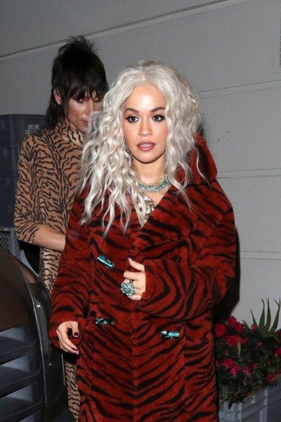 Rita Ora yeniden sarışın oldu 