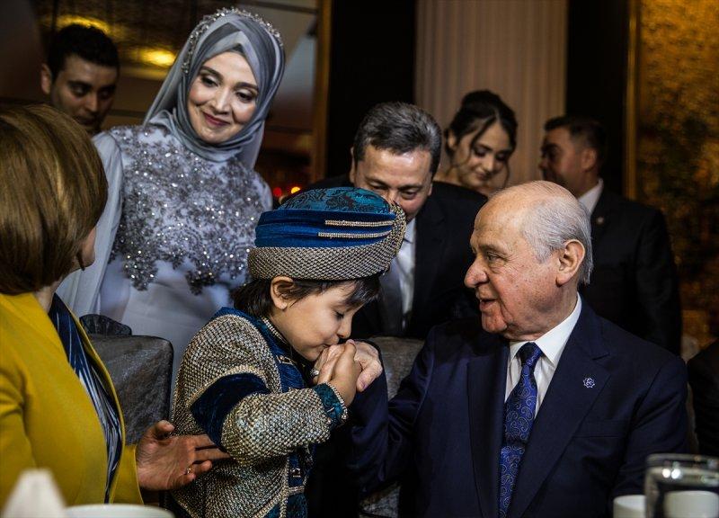 Devlet Bahçeli kirve oldu