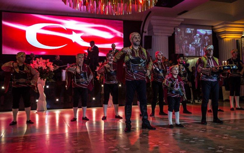 Devlet Bahçeli kirve oldu