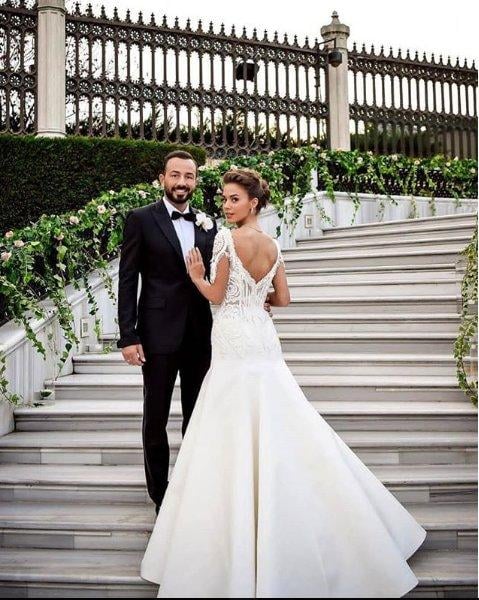 Güzel oyuncu Bensu Soral evlendi 