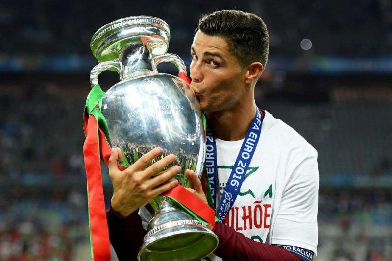 Cristiano Ronaldo tecavüz iddiasına yanıt verdi