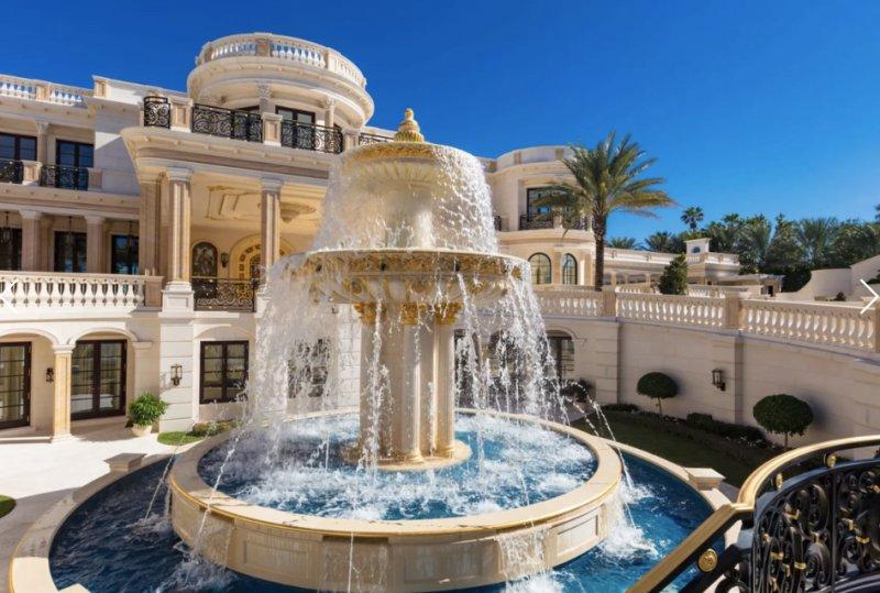 Atlantik kıyısındaki ultra lüks villa satılıyor