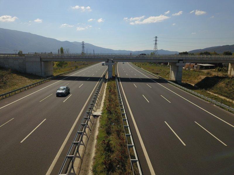 Gebze- Orhangazi- İzmir Otoyolu'nun yüzde 95'i tamamlandı