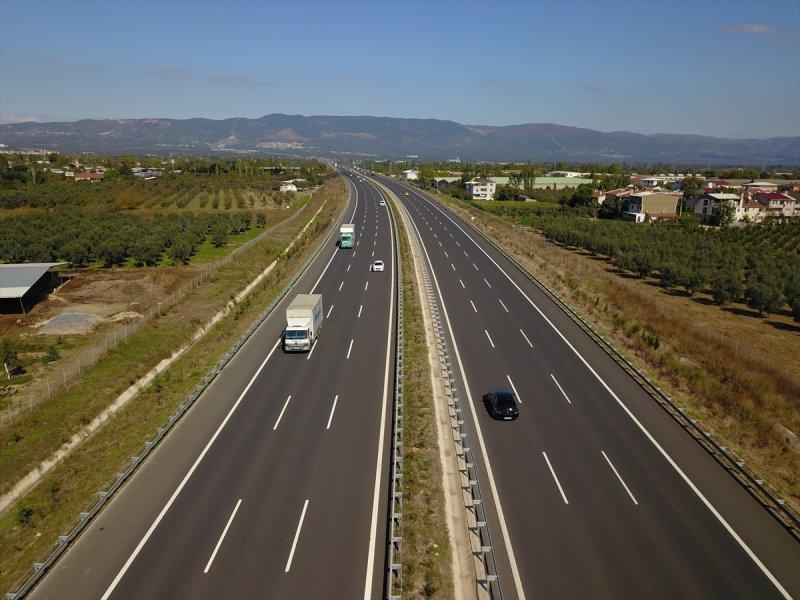 Gebze- Orhangazi- İzmir Otoyolu'nun yüzde 95'i tamamlandı