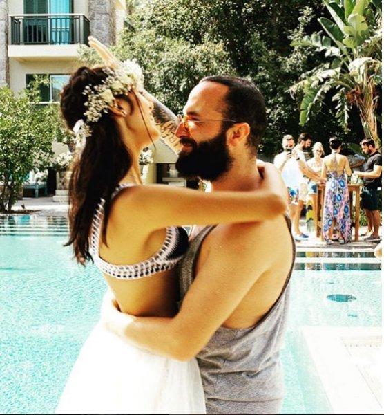 Arda Turan'dan  Berkay'ın eşi Özlem Ada Şahin'e sözlü taciz 