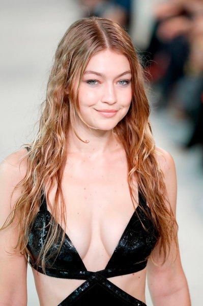 Gigi Hadid: Dolgun kalça istiyorum