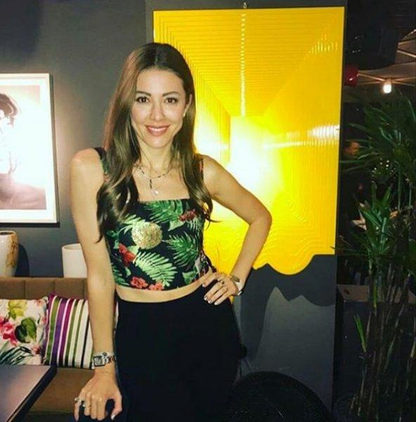 Kıvanç Tatlıtuğ'dan Başak Dizer'e izin çıkmadı