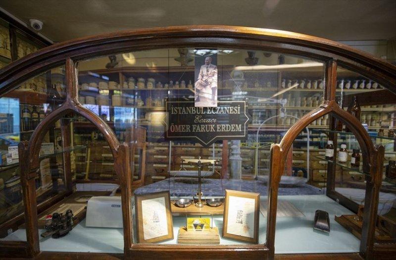 Atatürk'ün Eczanesi müze olarak açıldı