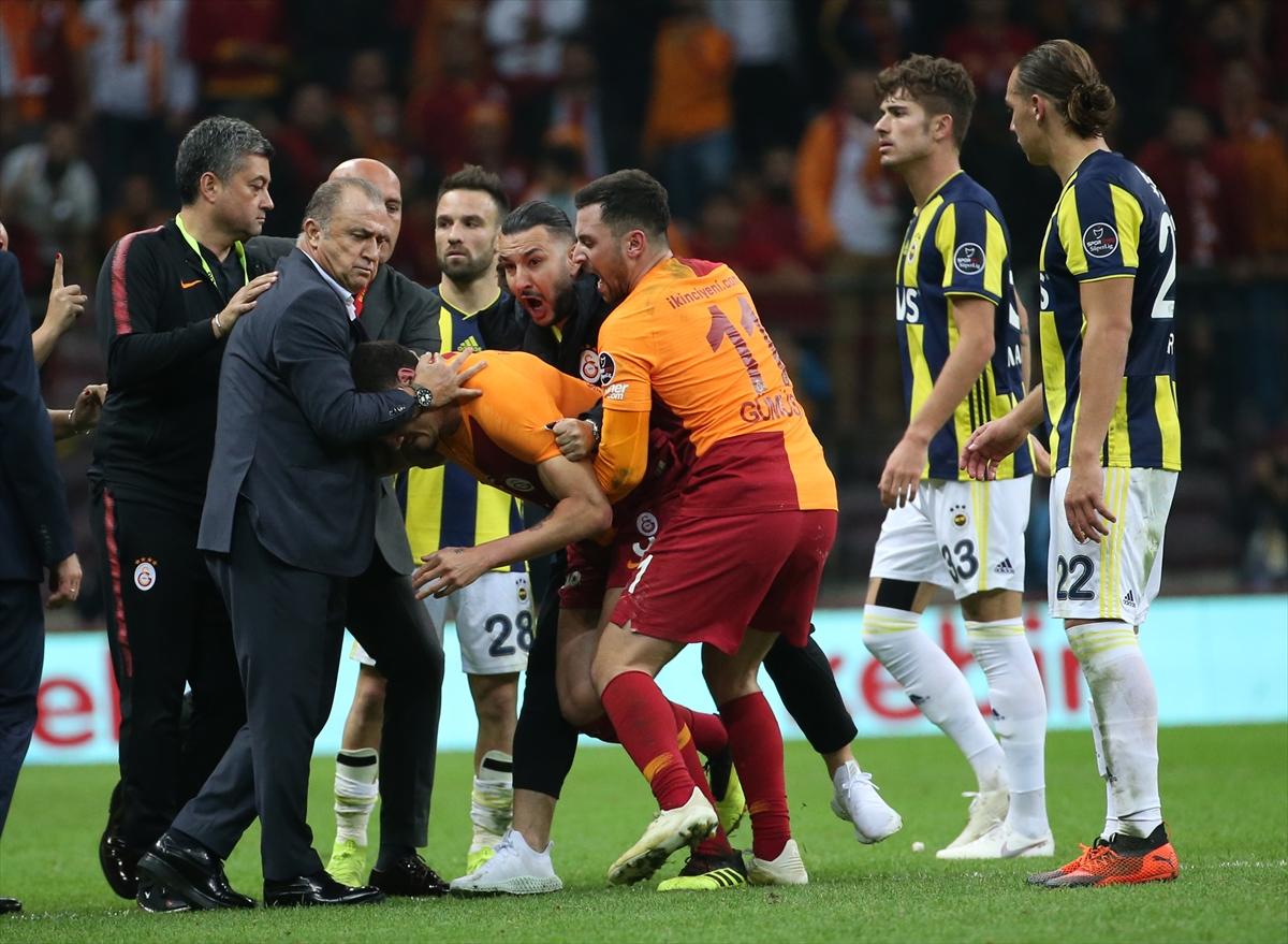 Derbi bitti kavga çıktı