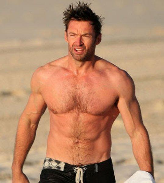 Yaşayan en seksi erkek seçilen ünlü isimler 