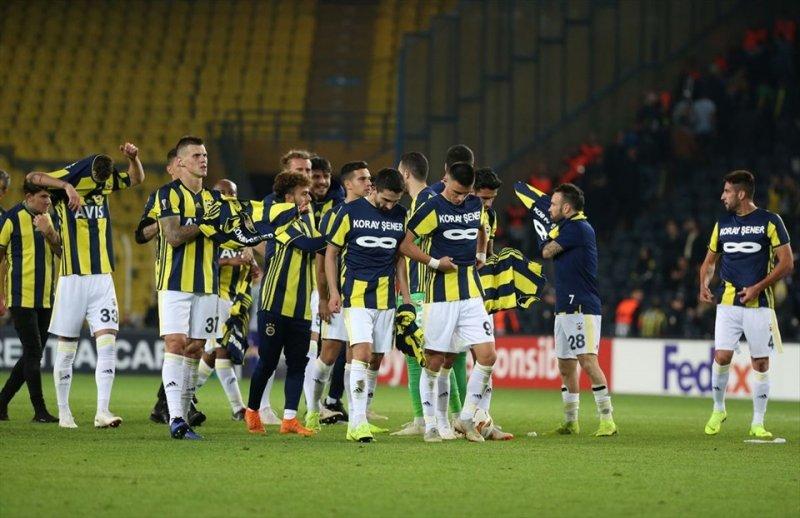 Fenerbahçeli futbolcular Koray Şener’i unutmadı
