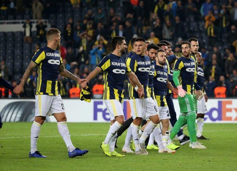 Fenerbahçeli futbolcular Koray Şener’i unutmadı