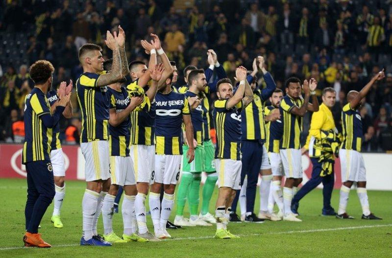 Fenerbahçeli futbolcular Koray Şener’i unutmadı