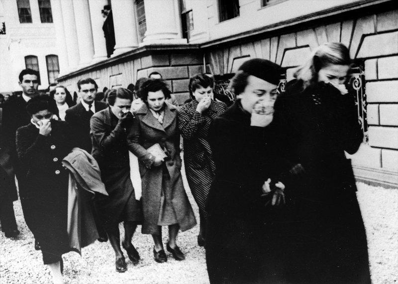 Atatürk'ün cenazesinden kareler