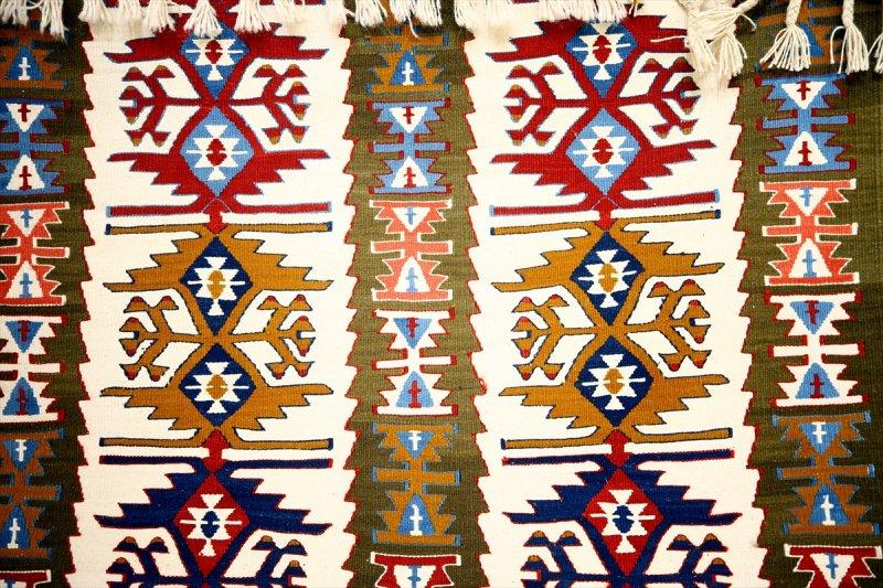 Orta Asya'dan Anadolu'ya taşınan kilimin hikayesi