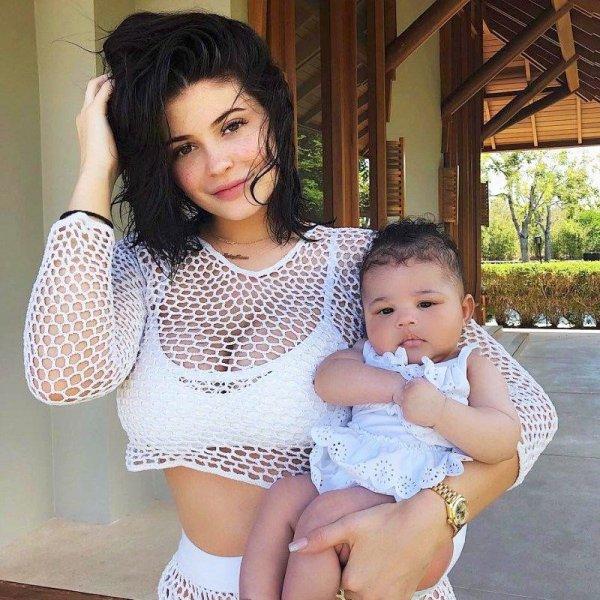 Kylie Jenner'in 50 milyon dolarlık malikanesi