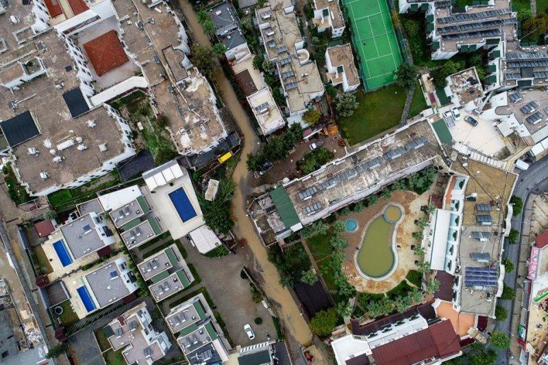 Sel felaketi sonrası Bodrum'da hasar çalışmaları devam ediyor 