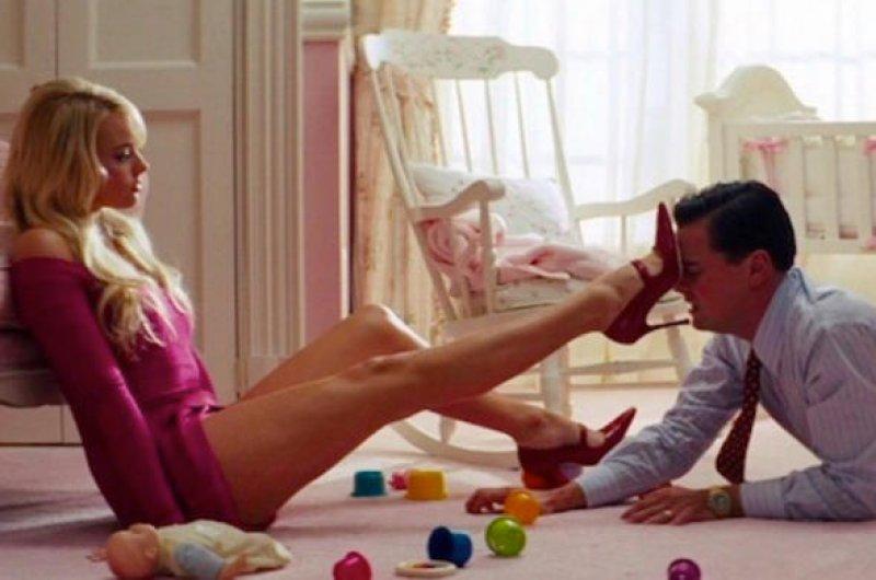 Margot Robbie: 30 adamın ortasında sevişmek utanç verici 