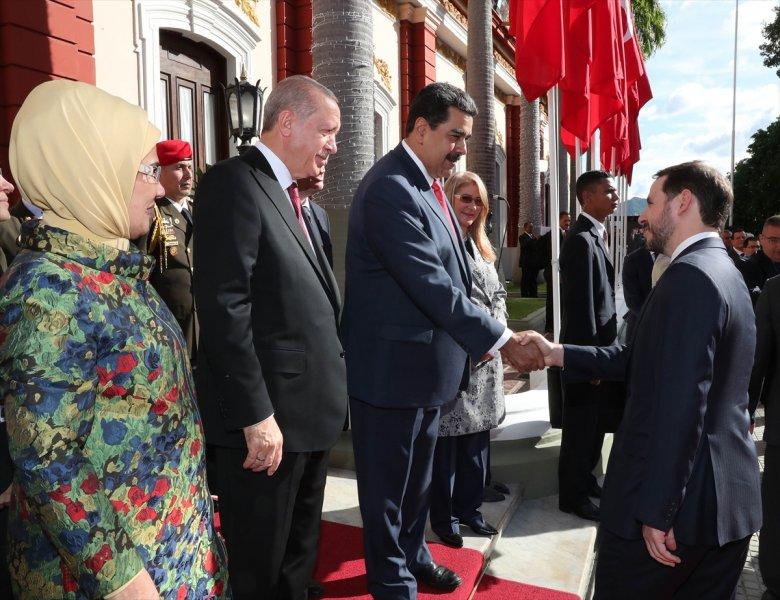 Venezuela'da Başkan Erdoğan'a korolu sürpriz