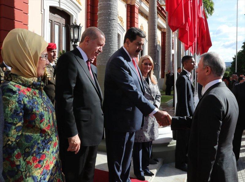 Venezuela'da Başkan Erdoğan'a korolu sürpriz