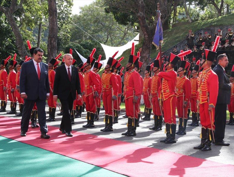 Venezuela'da Başkan Erdoğan'a korolu sürpriz