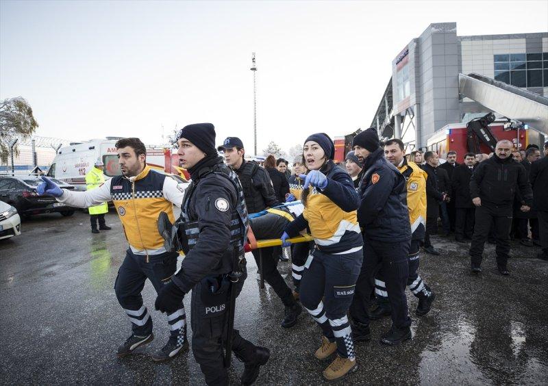 Ankara'da Yüksek Hızlı Tren kaza yaptı: 86 yaralı, 9 ölü