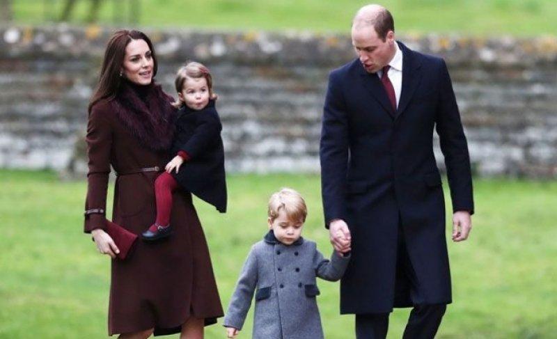 Kate Middleton  çocuklarına ucuzluk mağazasından oyuncak aldı  - Resim 12