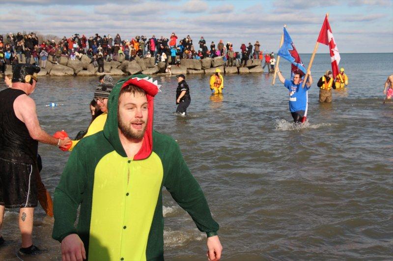 Kanada'da bir gelenek: Kutup Ayısı Dalışı