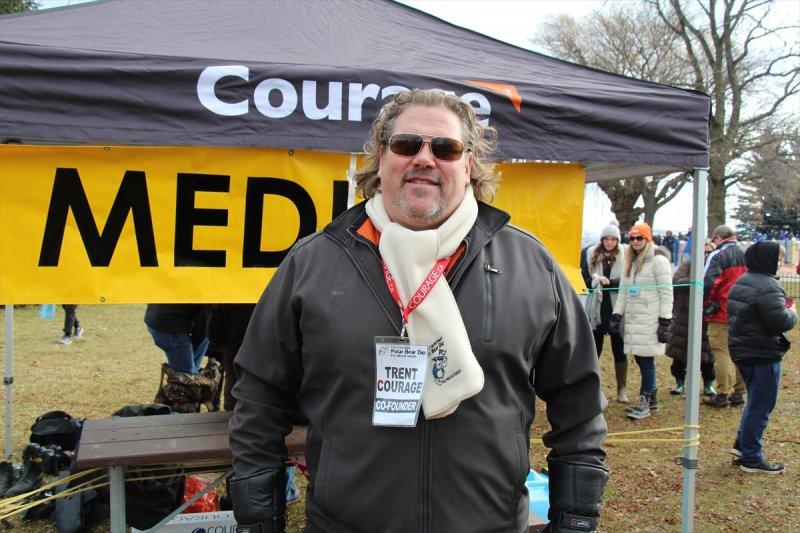 Kanada'da bir gelenek: Kutup Ayısı Dalışı